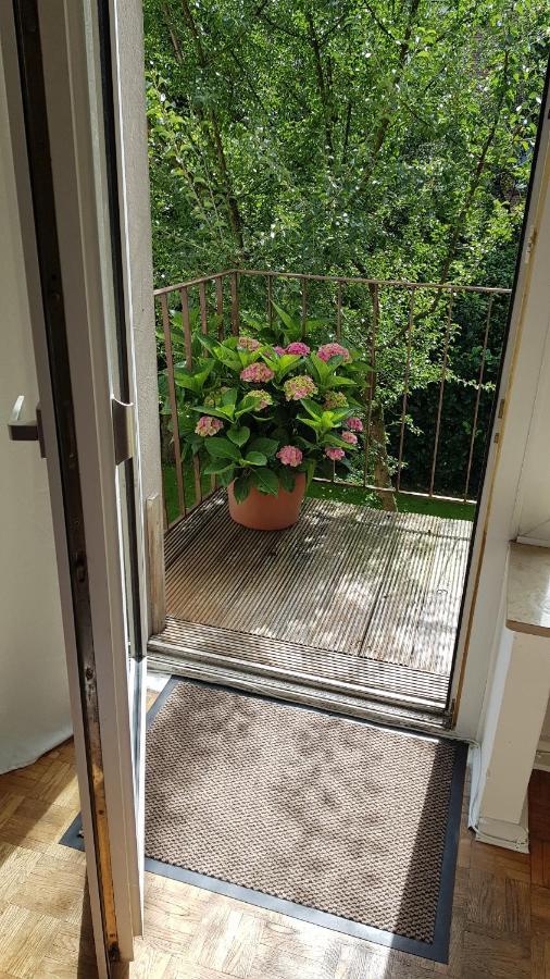 Stadtnahe Wohnung Mit Kl.Balkon Und Parkplatz Oldenburg Exteriér fotografie